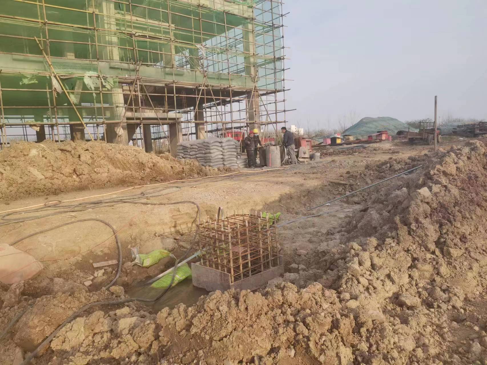 临澧当桥梁出现裂缝的时候应该及时加固修补